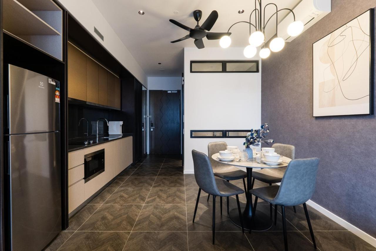 Scarletz Klcc Studio Suites 4 Pax Luxury Modern Style Wifi 100Mbps Κουάλα Λουμπούρ Εξωτερικό φωτογραφία