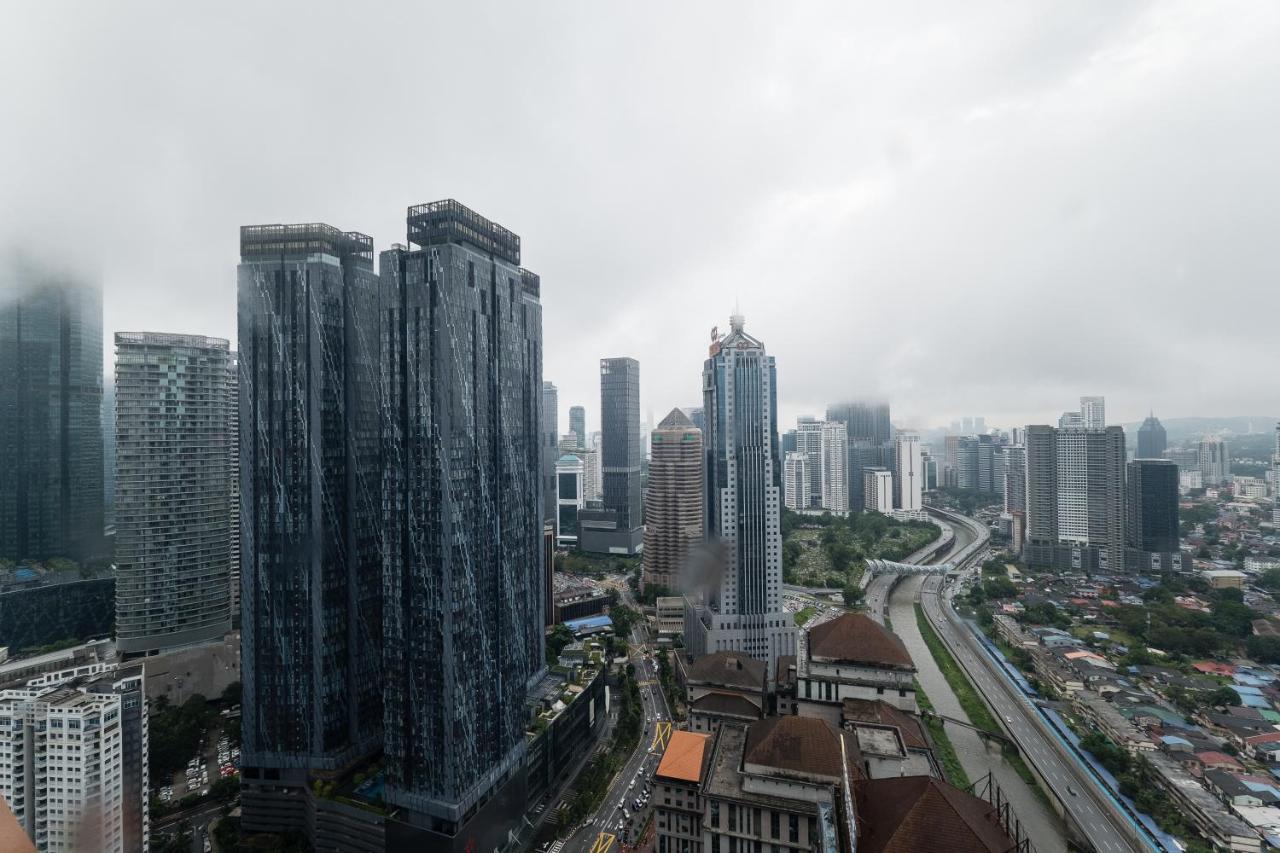 Scarletz Klcc Studio Suites 4 Pax Luxury Modern Style Wifi 100Mbps Κουάλα Λουμπούρ Εξωτερικό φωτογραφία